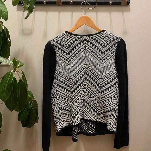 Lucky Brand Womens Large Aztec Pattern Sweater | Black & White Zip Knit Cardigan - Picture 3 of 9